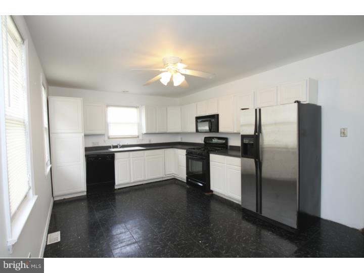 905 Ridgeway Street Gloucester City, NJ 08030 - Photo 2 of 25