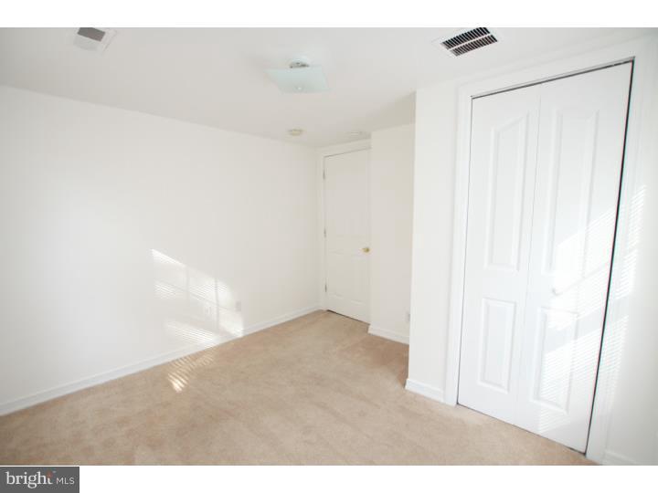 905 Ridgeway Street Gloucester City, NJ 08030 - Photo 11 of 25