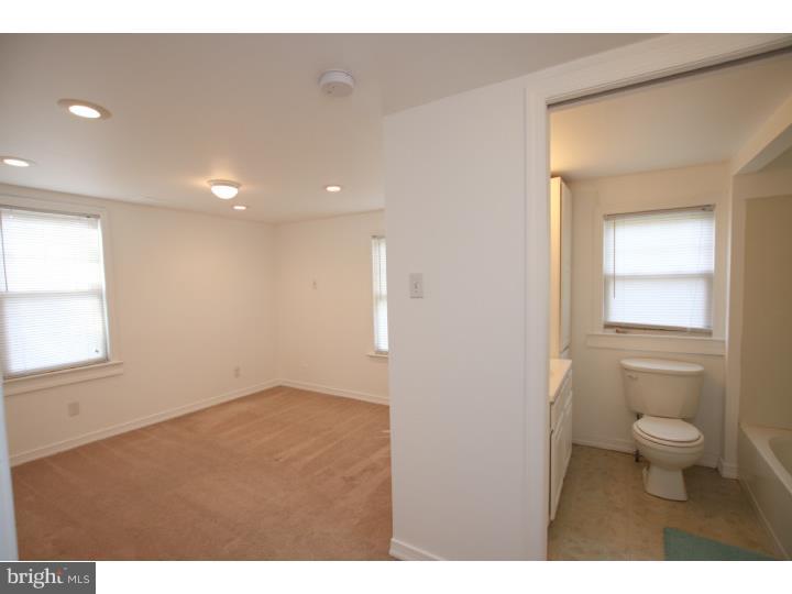 905 Ridgeway Street Gloucester City, NJ 08030 - Photo 17 of 25