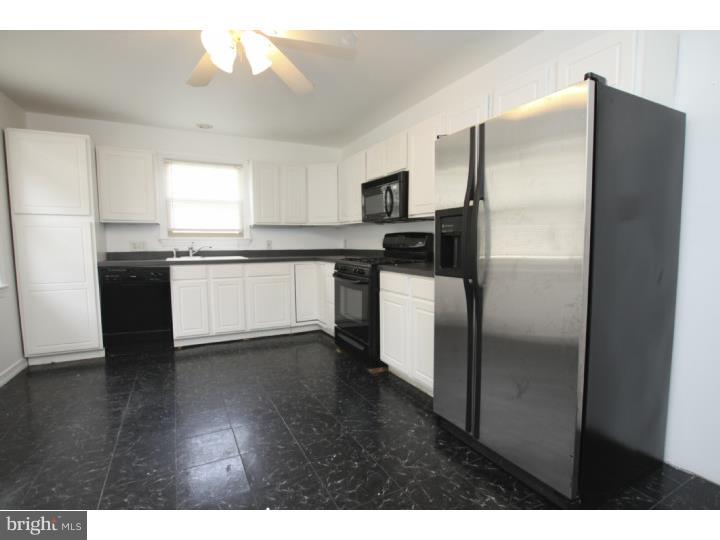 905 Ridgeway Street Gloucester City, NJ 08030 - Photo 3 of 25