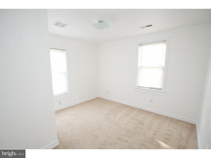 905 Ridgeway Street Gloucester City, NJ 08030 - Photo 10 of 25