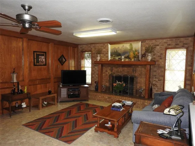 $2,699 | 21547 Binford Road, Waller, TX 77484