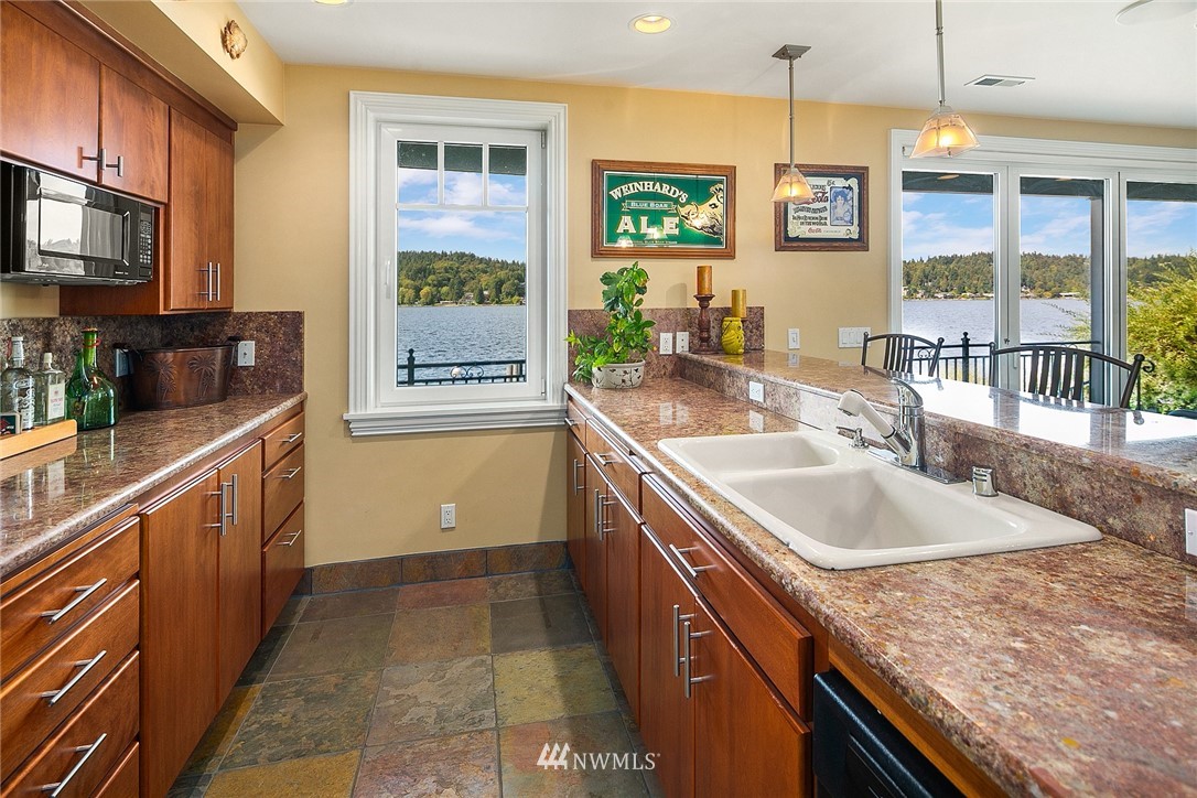 6437 Ripley Ln S East Renton, WA 98056 - Photo 16 of 25
