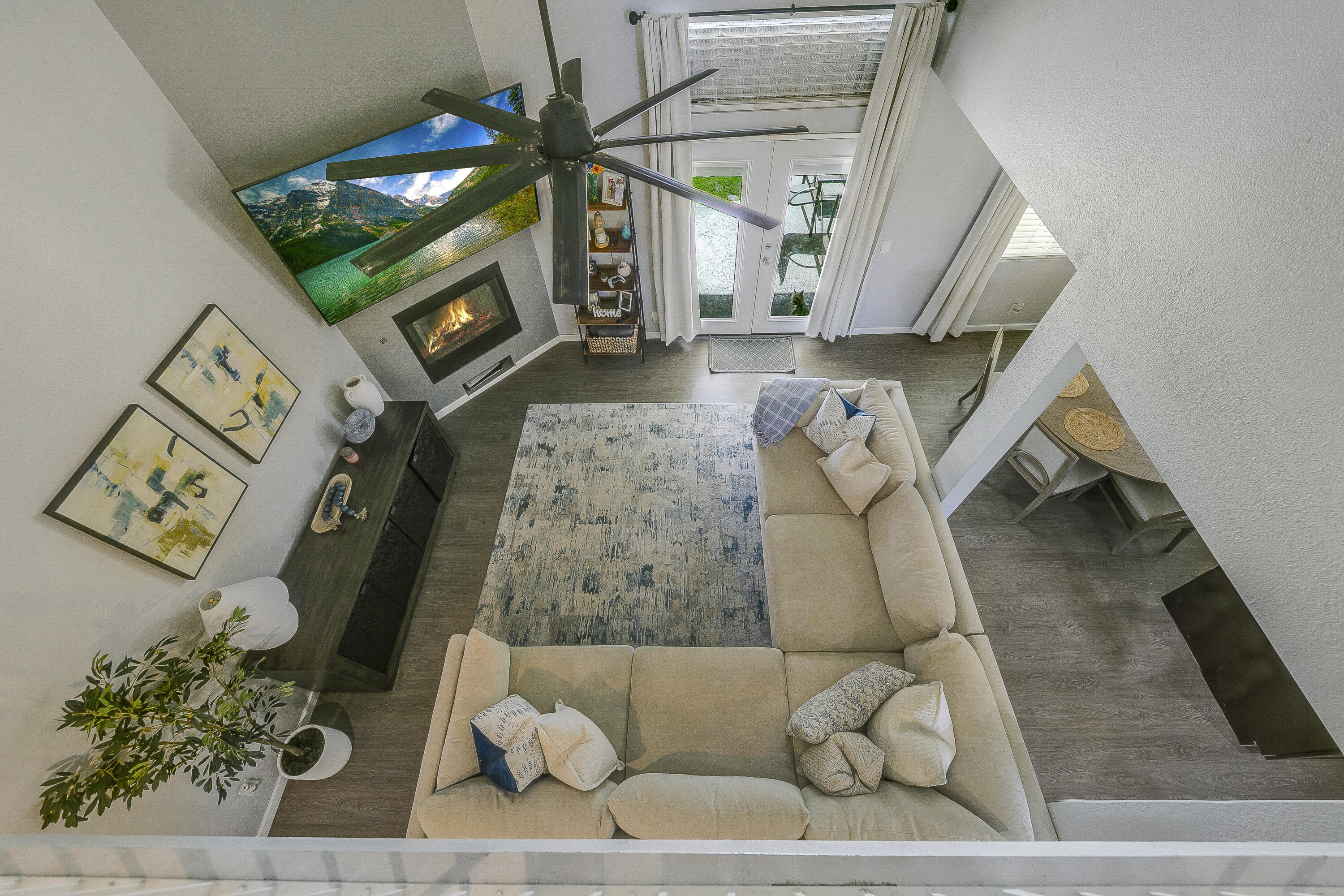 45587 Indian River Road Indio, CA 92201 - Photo 22 of 67 48 VIEW LIVING FULL