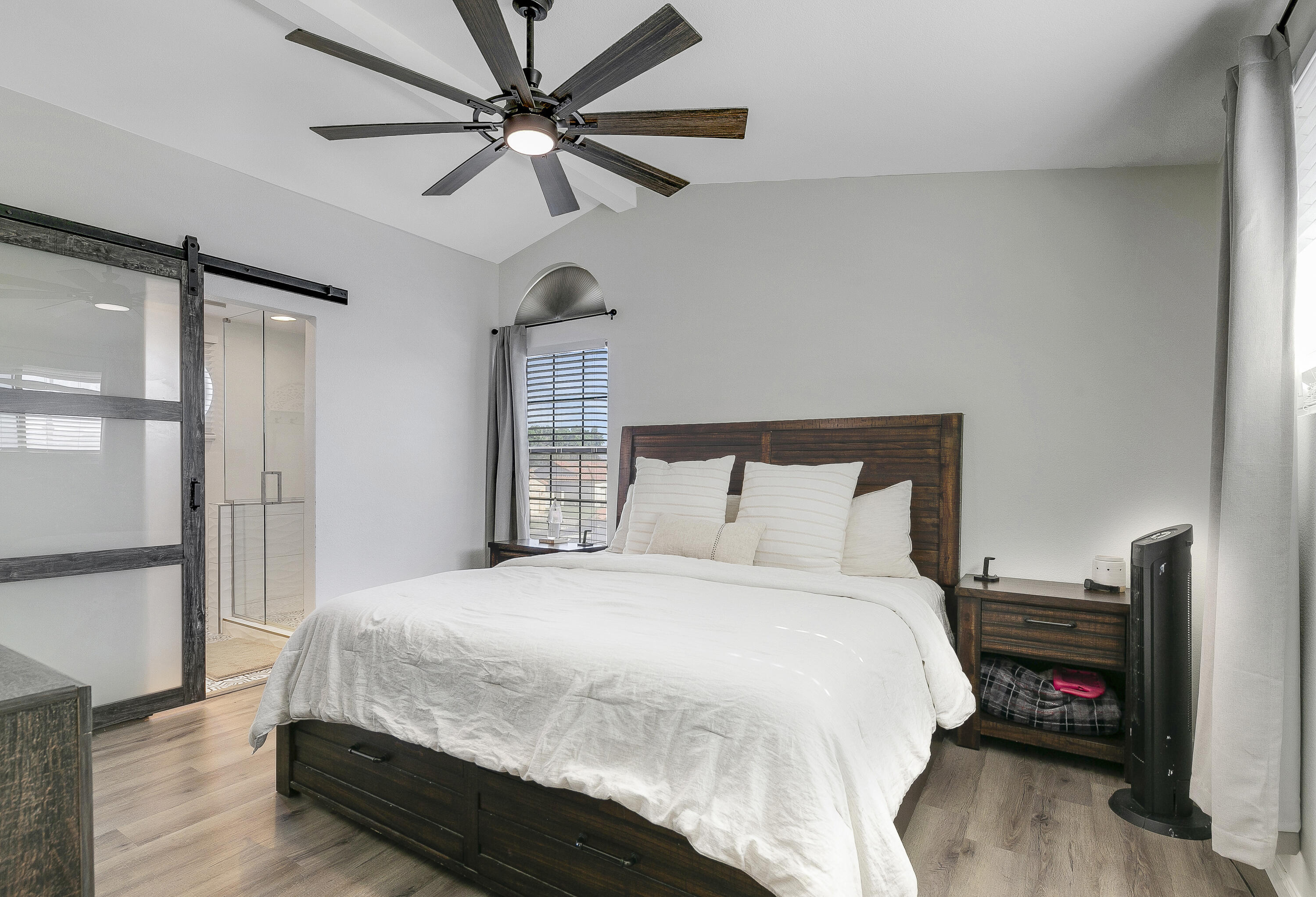 45587 Indian River Road Indio, CA 92201 - Photo 26 of 67 52 MASTER BED FULL