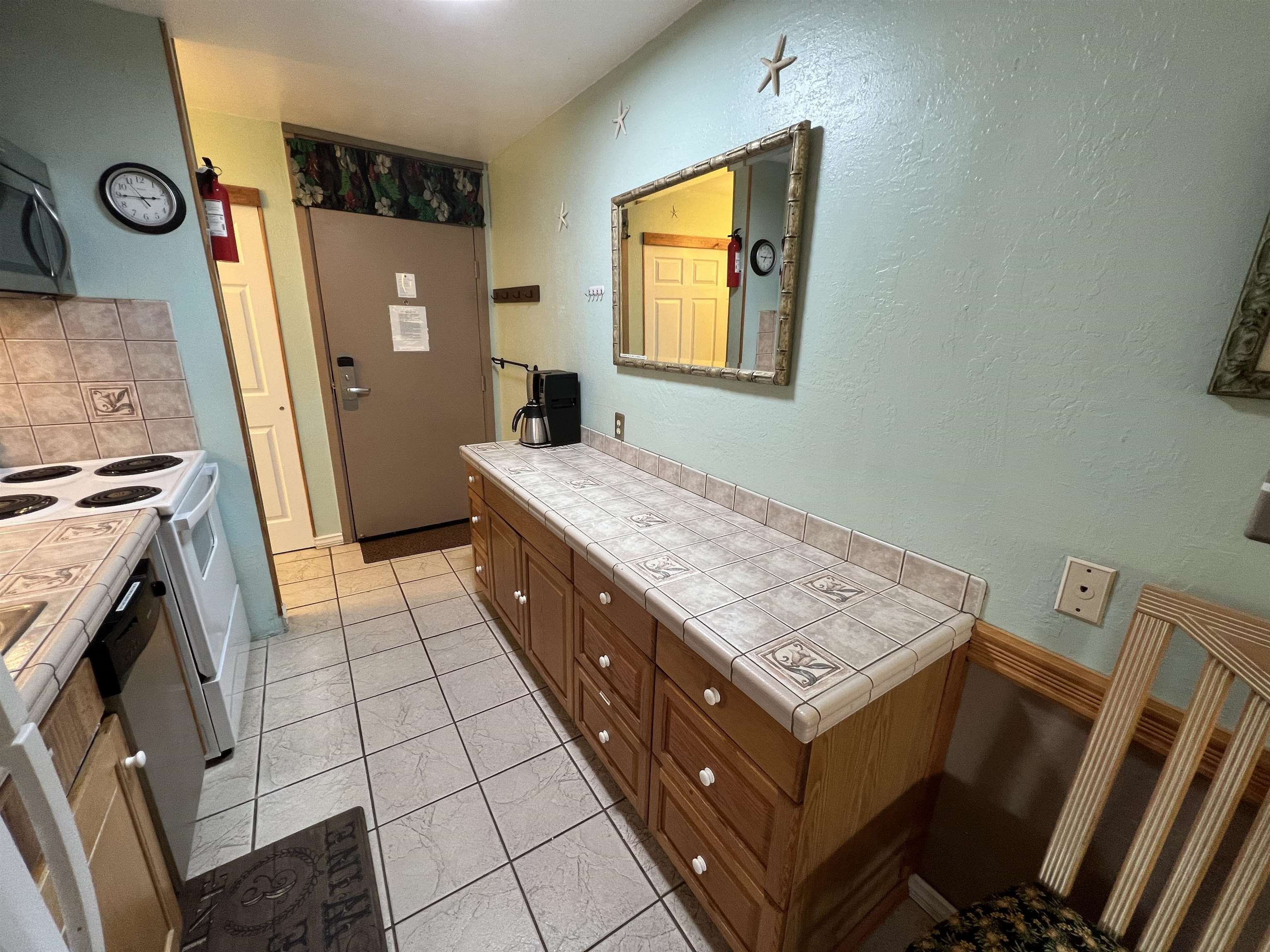 715 South Kihei Road, Unit D144 Kihei, HI 96753 - Photo 17 of 49