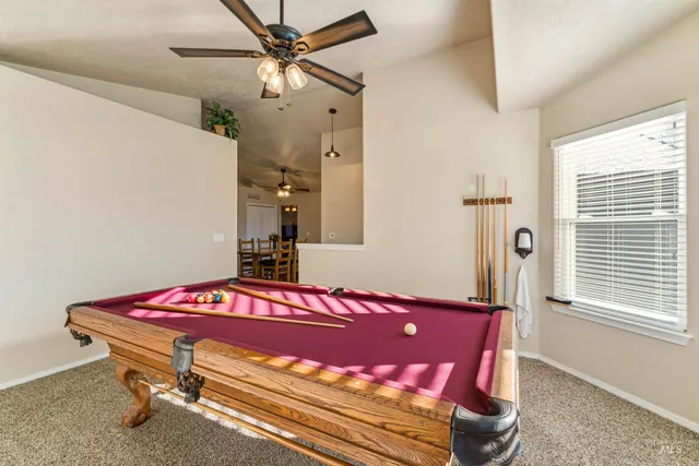 $479,999 | 1050 East Cougar Creek Court, Meridian, ID 83646