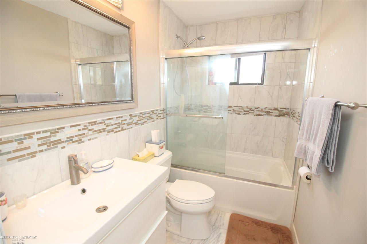 30516 Pinto Drive Warren, MI 48093 - Photo 14 of 23