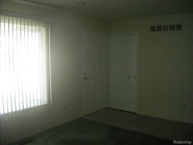 4014 Devonshire Street Sterling Heights, MI 48310 - Photo 7 of 14 DSCN6428