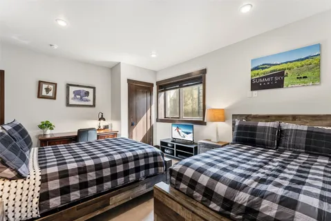 $1,975,000 | 53 Hargrove Way, Silverthorne, CO 80498