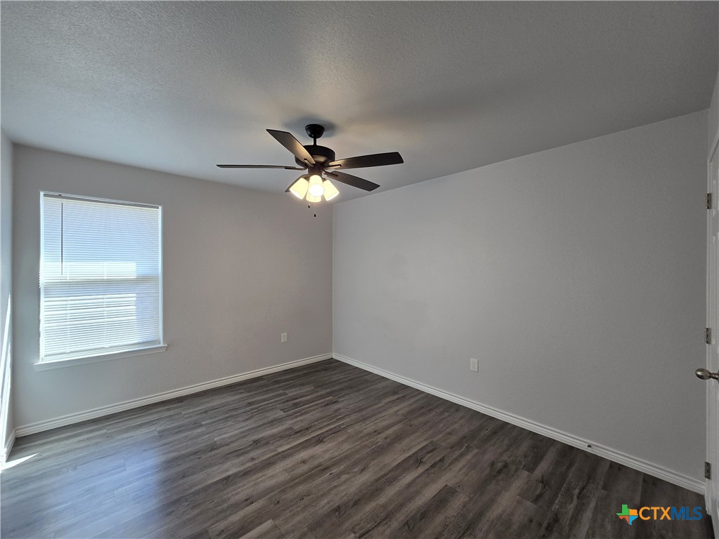 122 Wind Ridge Drive, Unit B Copperas Cove, TX 76522 - Photo 18 of 32 Gallery Image 18