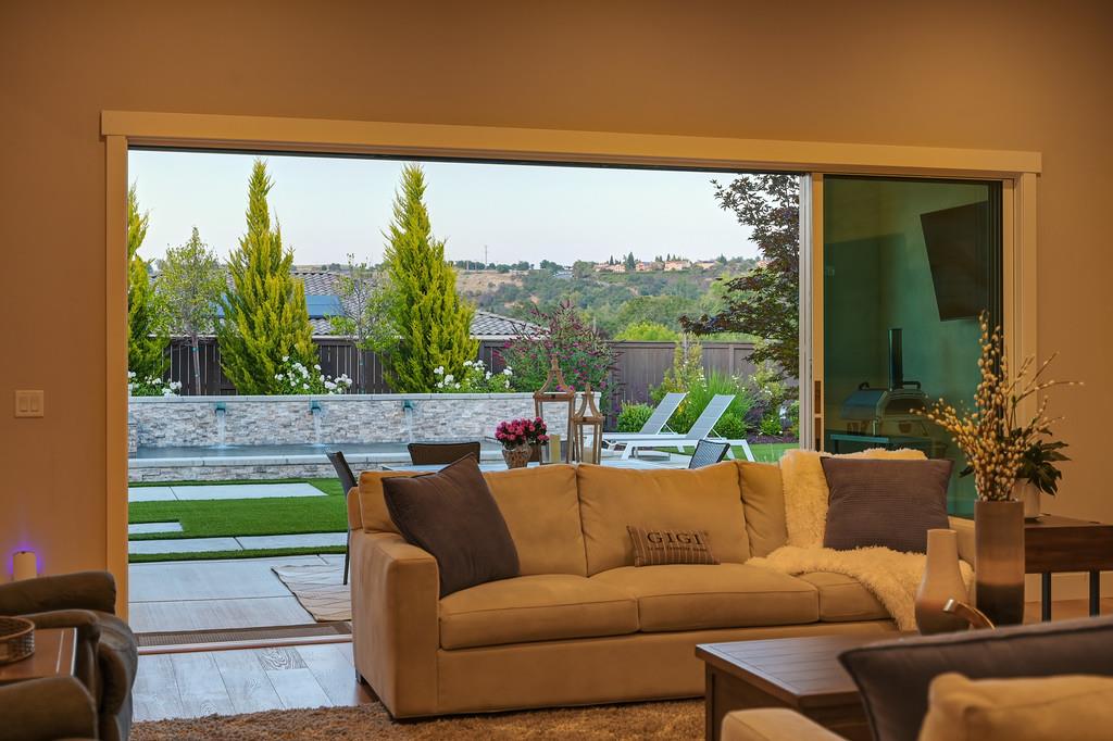 806 Fallen Log Court Rocklin, CA 95765 - Photo 70 of 94