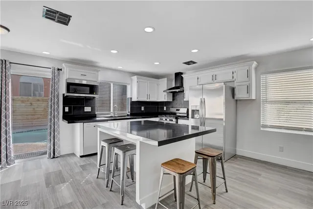 $3,400 | 9931 Sparrow Ridge Avenue, Las Vegas, NV 89117