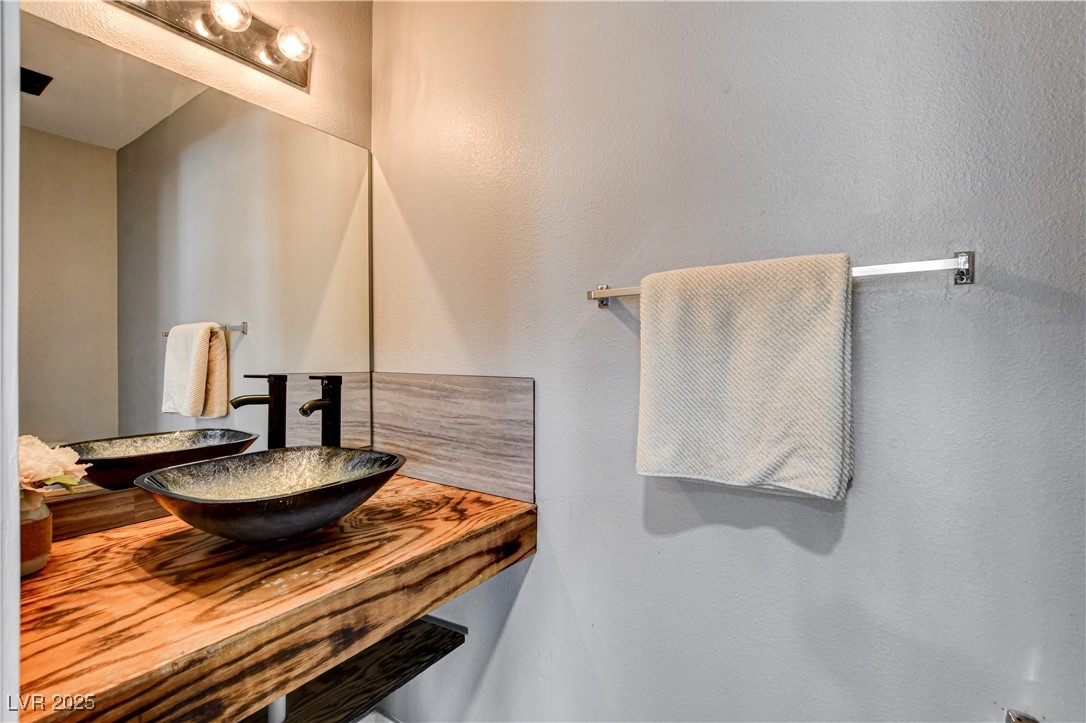 9931 Sparrow Ridge Avenue Las Vegas, NV 89117 - Photo 24 of 58