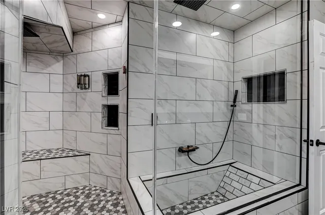 $3,400 | 9931 Sparrow Ridge Avenue, Las Vegas, NV 89117