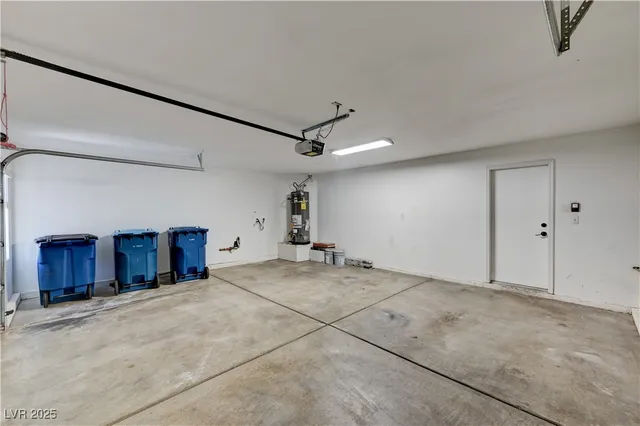 $3,400 | 9931 Sparrow Ridge Avenue, Las Vegas, NV 89117