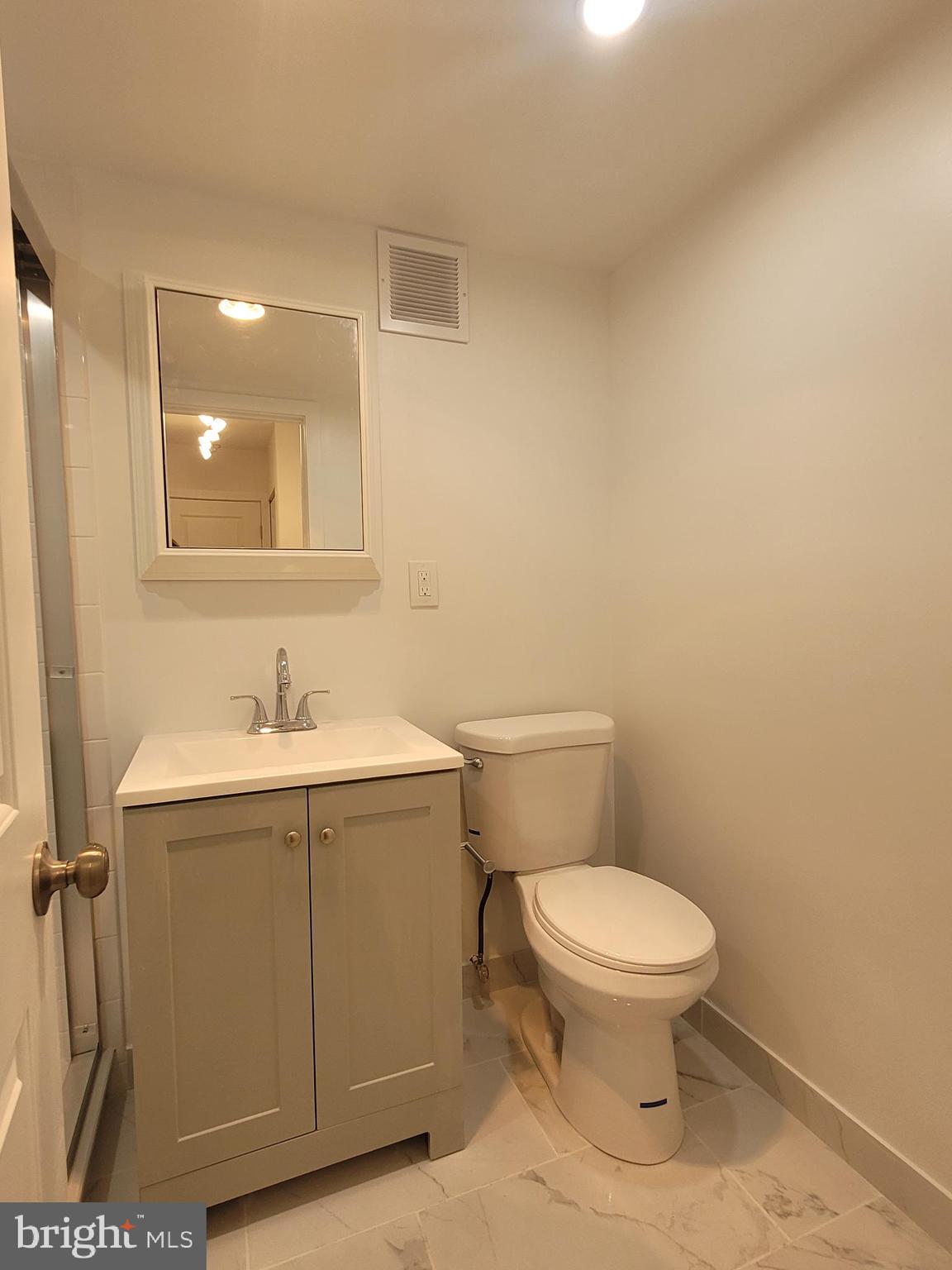 224-30 West Rittenhouse Square, Unit 802 Philadelphia, PA 19103 - Photo 3 of 12