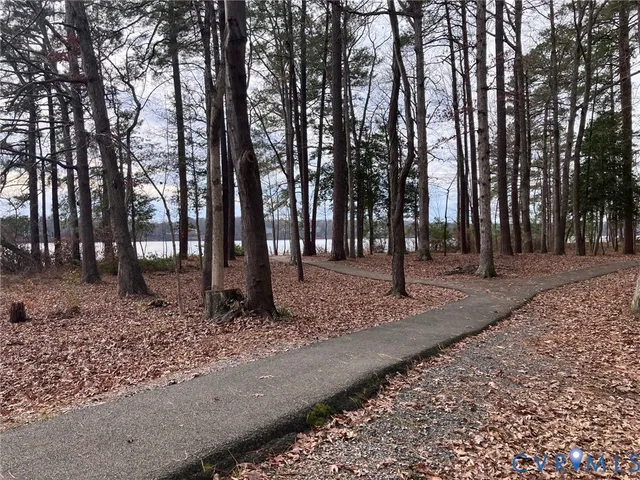 $425,000 | 3901 McTyres Cove Court, Midlothian, VA 23112