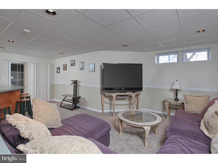 110 Bells Lake Road Sewell, NJ 08080 - Photo 25 of 25 Family Room