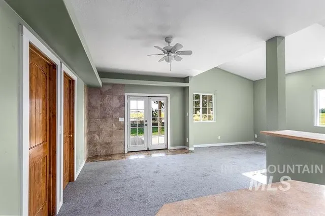 $675,000 | 5720 Southeast 3rd Avenue, New Plymouth, ID 83655