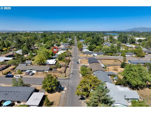 $425,000 | 2130 Grant Street, Eugene, OR 97405