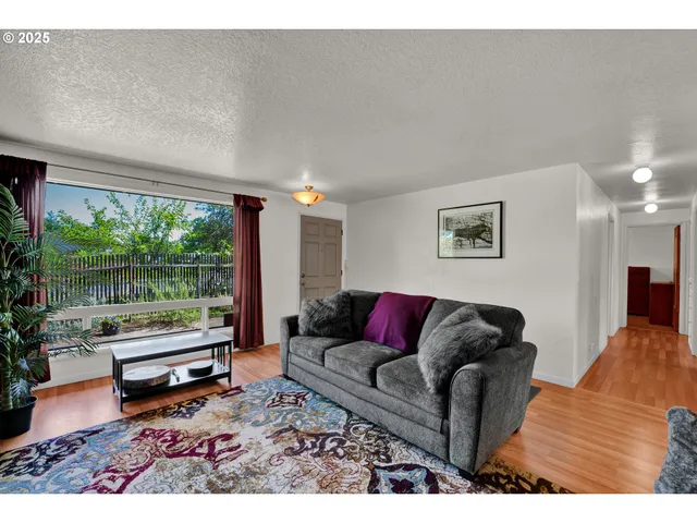 $425,000 | 2130 Grant Street, Eugene, OR 97405