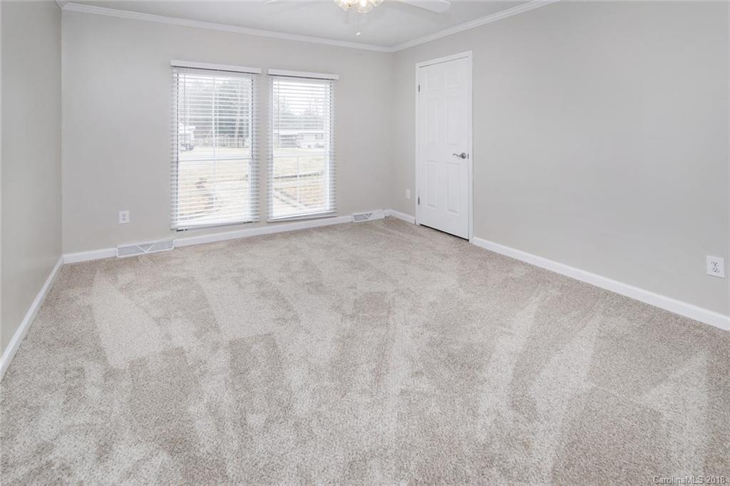 7010 Executive Circle Denver, NC 28037 - Photo 15 of 22