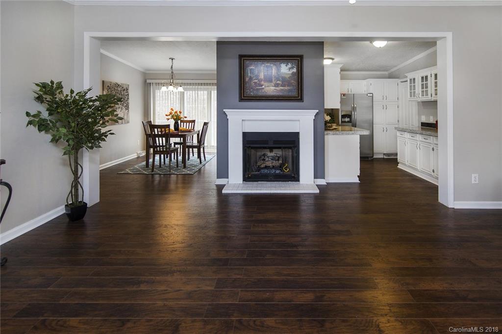 7010 Executive Circle Denver, NC 28037 - Photo 5 of 22