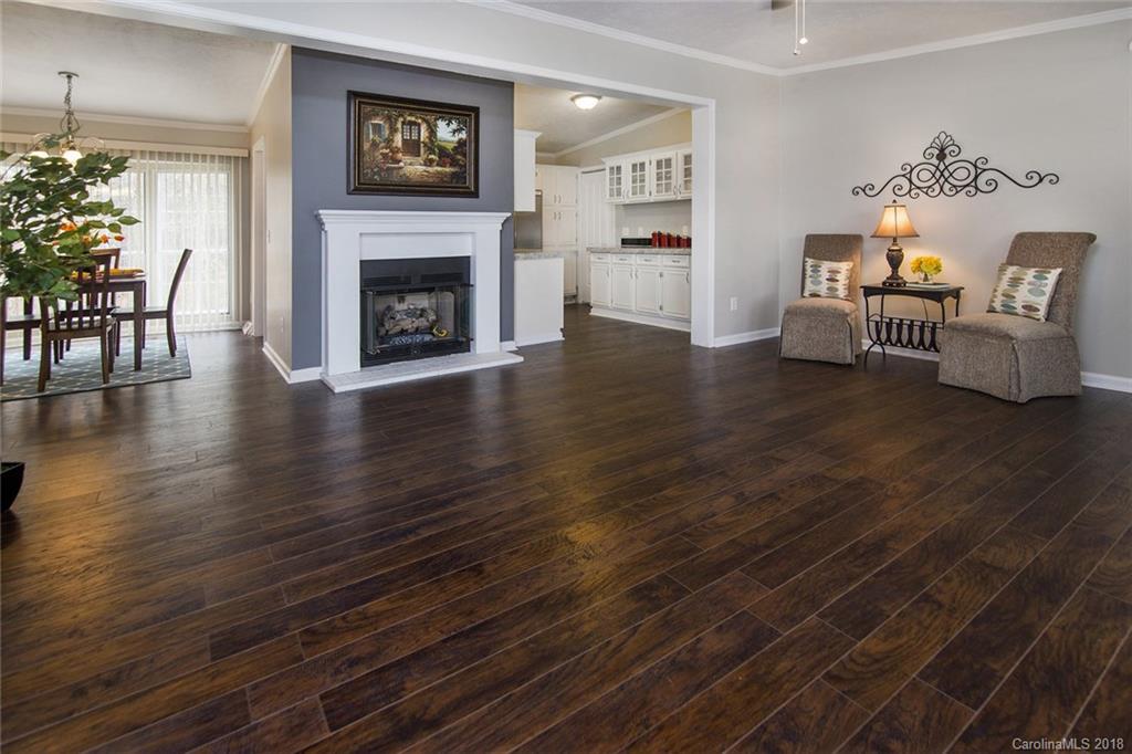 7010 Executive Circle Denver, NC 28037 - Photo 6 of 22