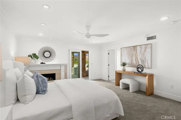 $3,595,000 | 15 Curl Drive, Corona del Mar, CA 92625