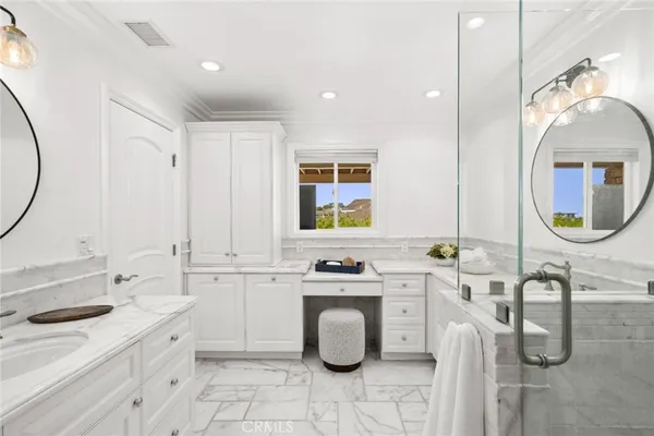 $3,595,000 | 15 Curl Drive, Corona del Mar, CA 92625