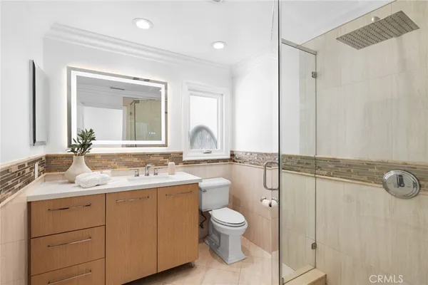 $3,595,000 | 15 Curl Drive, Corona del Mar, CA 92625