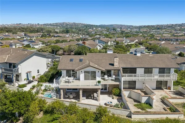 $3,595,000 | 15 Curl Drive, Corona del Mar, CA 92625