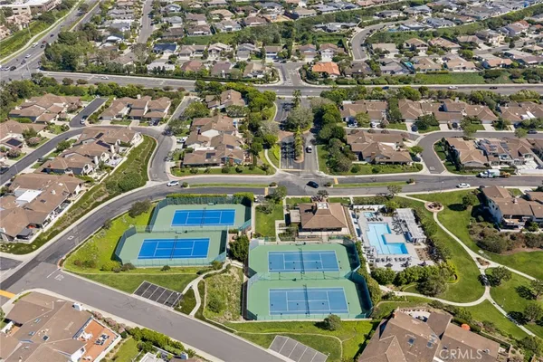 $3,595,000 | 15 Curl Drive, Corona del Mar, CA 92625
