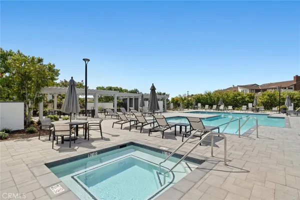 $3,595,000 | 15 Curl Drive, Corona del Mar, CA 92625