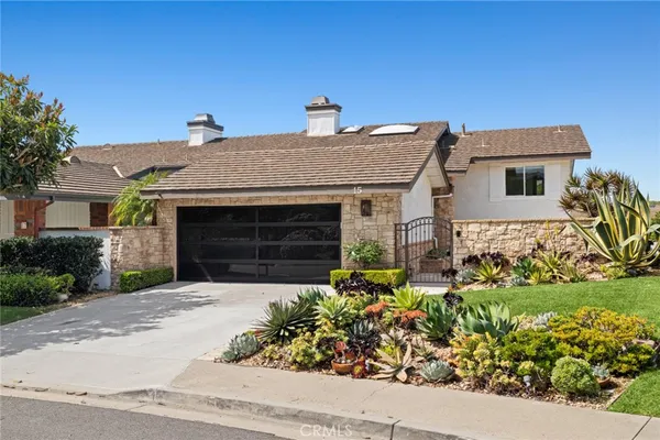 $3,595,000 | 15 Curl Drive, Corona del Mar, CA 92625