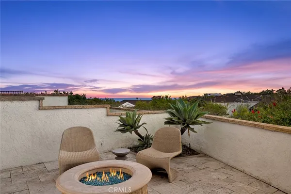 $3,595,000 | 15 Curl Drive, Corona del Mar, CA 92625