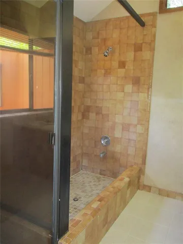 $2,780 | 1631 Northwest 94th Street, Gainesville, FL 32606