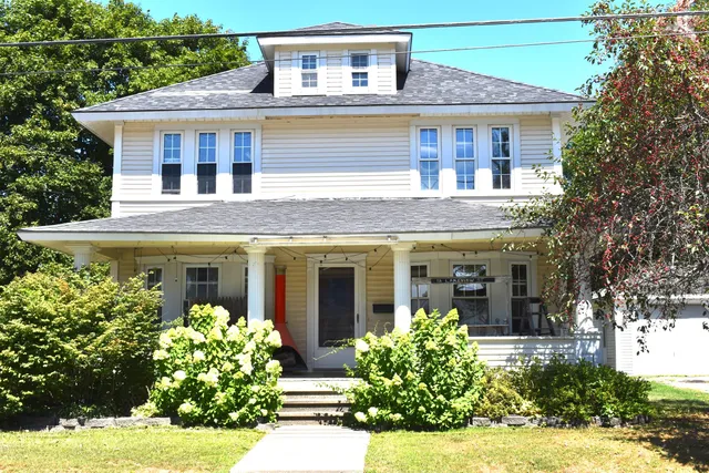 $219,000 | 12 Lakeview Street, Lincoln, ME 04457