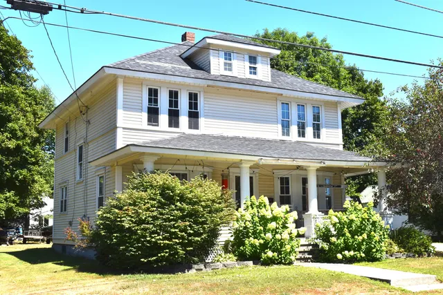 $219,000 | 12 Lakeview Street, Lincoln, ME 04457
