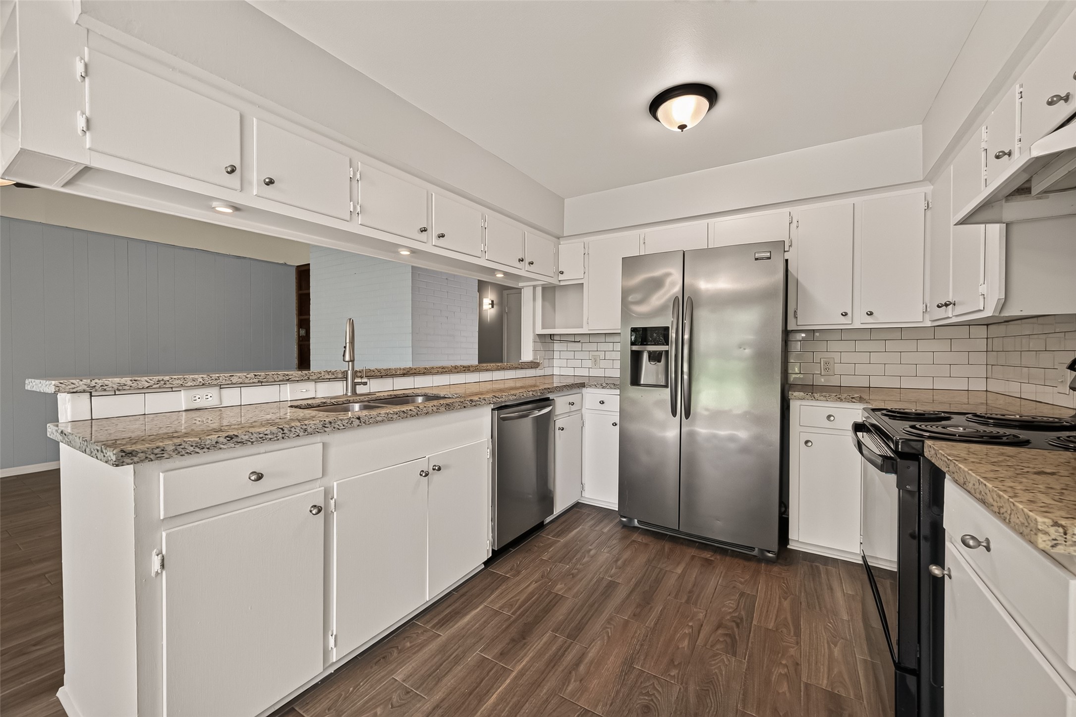 10039 Warwana Road Houston, TX 77080 - Photo 17 of 37 Gallery Image 17