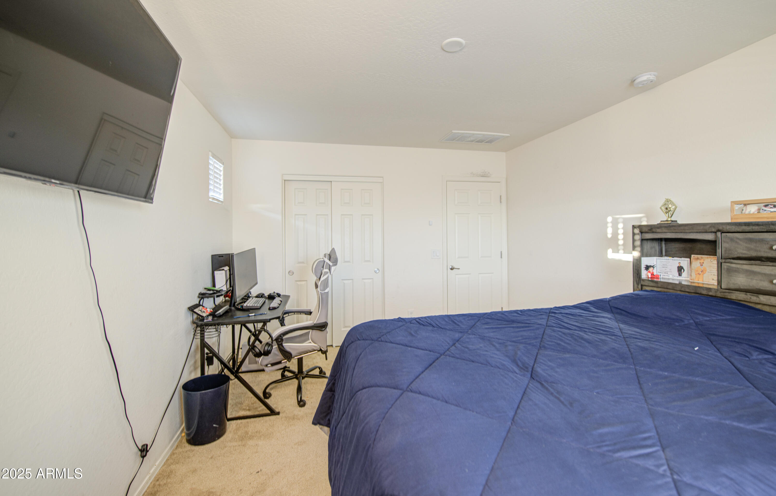 10426 West Crown King Road Tolleson, AZ 85353 - Photo 29 of 43 Bedroom 3-pic 2