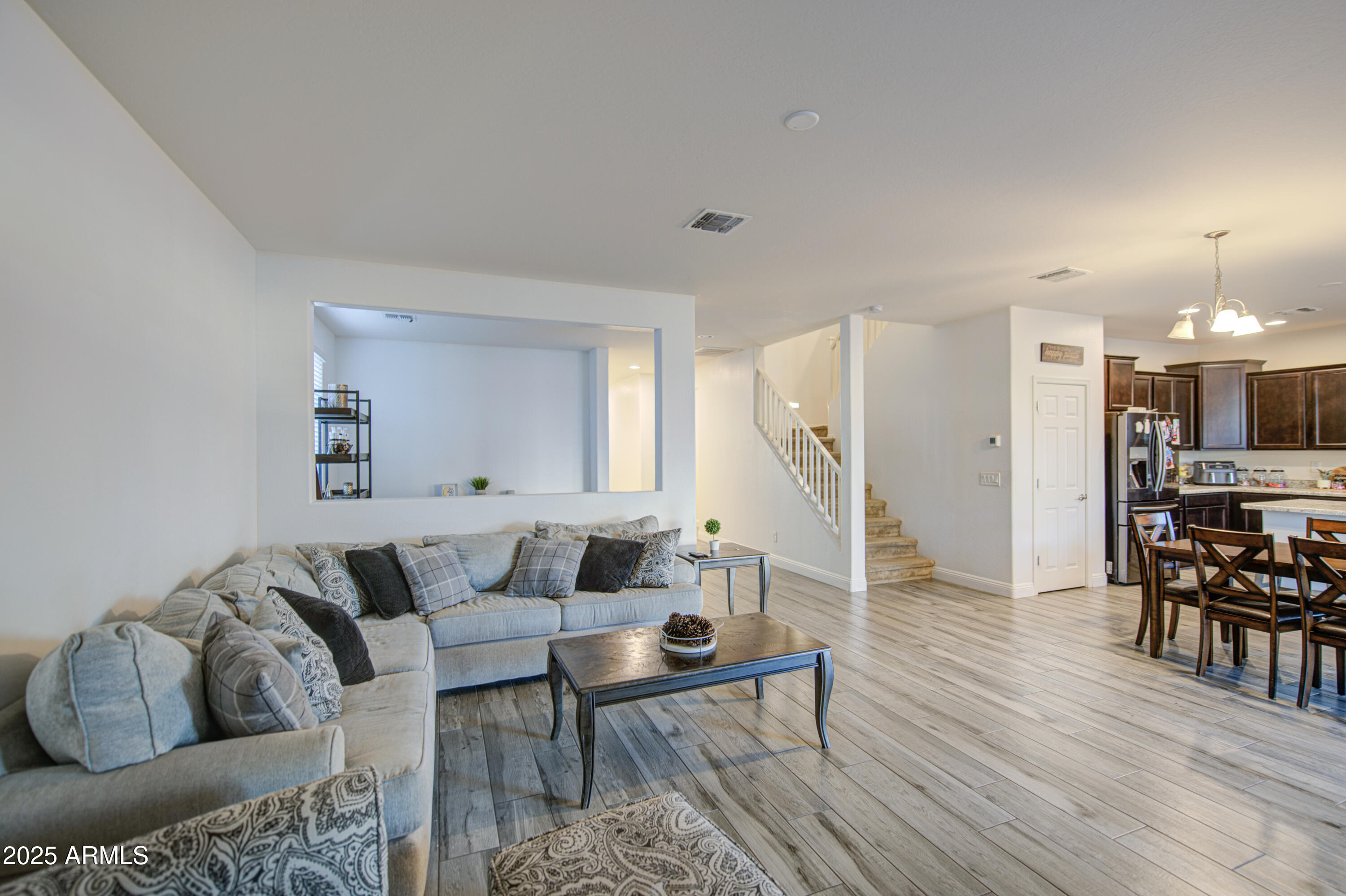 10426 West Crown King Road Tolleson, AZ 85353 - Photo 7 of 43 Living Room 3