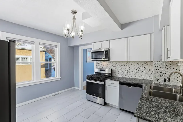 $309,900 | 892 Cook Avenue, St. Paul, MN 55106