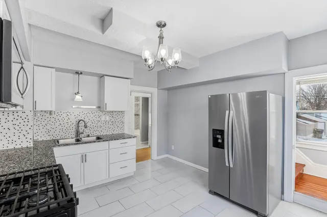 $309,900 | 892 Cook Avenue, St. Paul, MN 55106