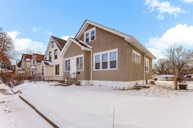 $309,900 | 892 Cook Avenue, St. Paul, MN 55106