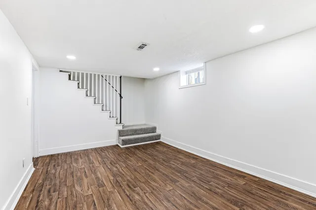 $309,900 | 892 Cook Avenue, St. Paul, MN 55106