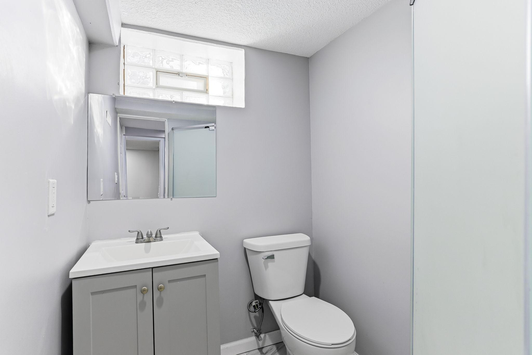 892 Cook Avenue St. Paul, MN 55106 - Photo 28 of 42