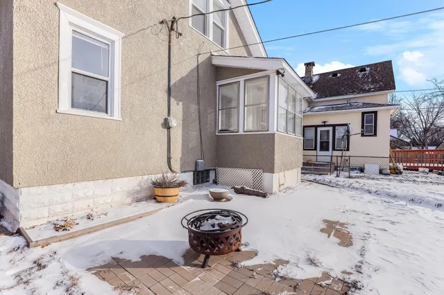 $309,900 | 892 Cook Avenue, St. Paul, MN 55106