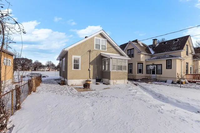 $309,900 | 892 Cook Avenue, St. Paul, MN 55106